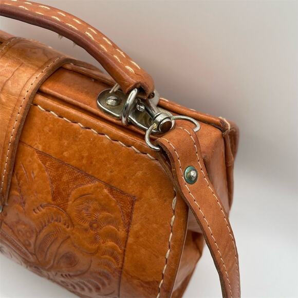 Vintage Tooled Leather Top Handle Handbag Tan Women's Purse Made In Vegas - Picture 4 of 15
